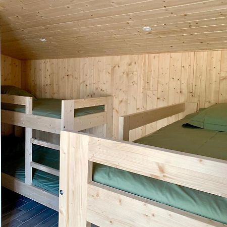 La Petite Auberge Insolite Сент-Африк Екстериор снимка