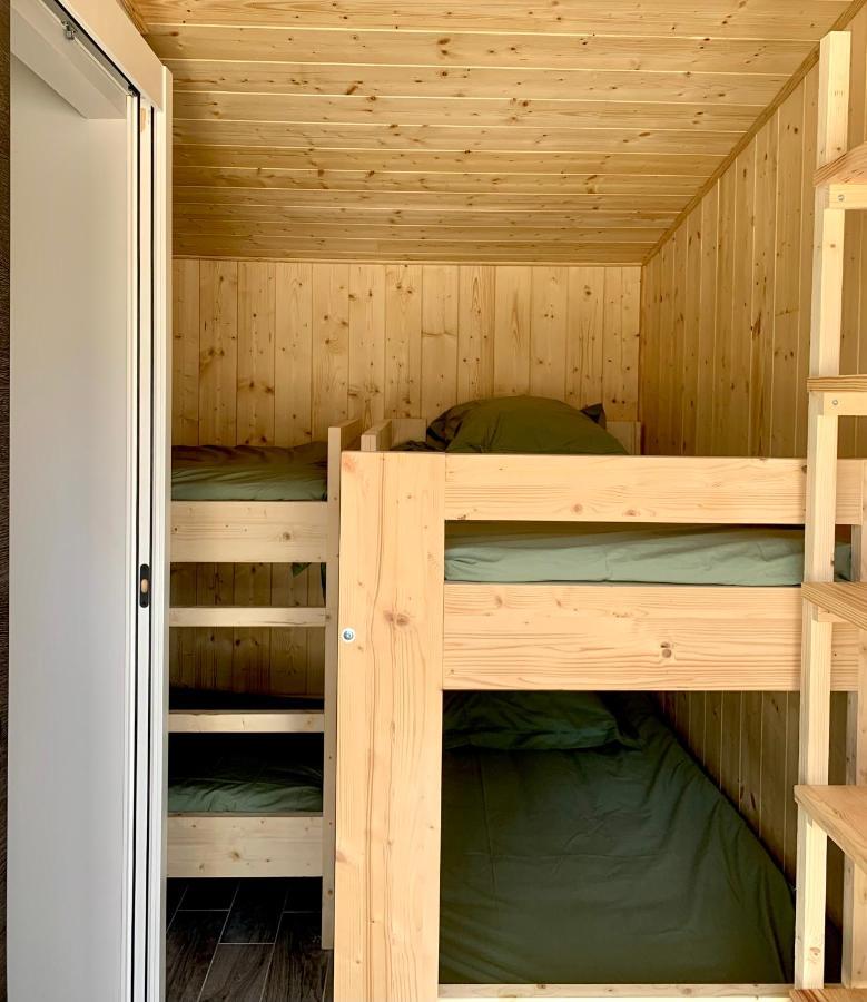 La Petite Auberge Insolite Сент-Африк Екстериор снимка