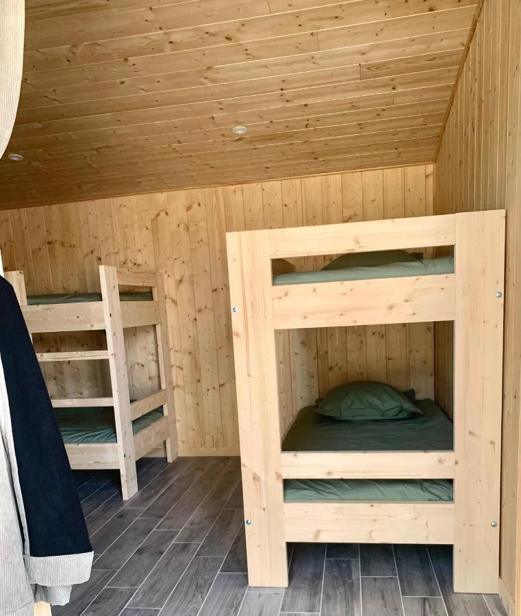 La Petite Auberge Insolite Сент-Африк Екстериор снимка